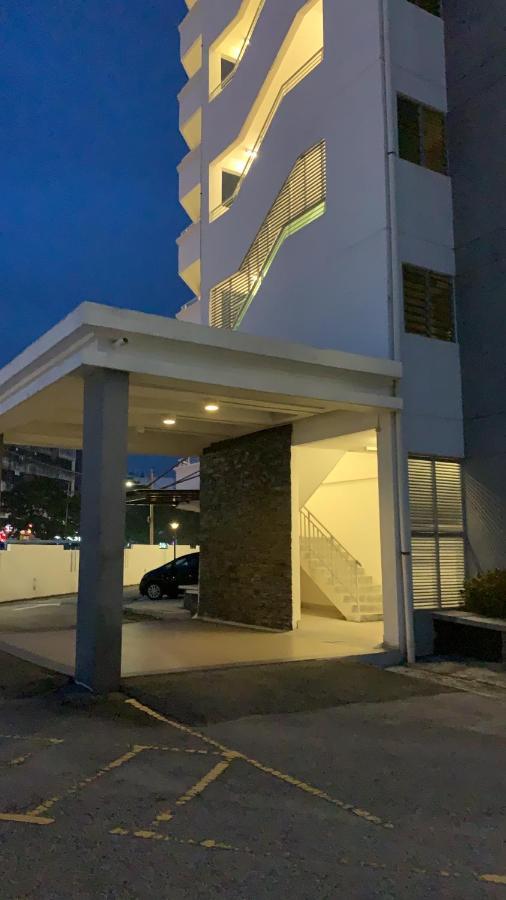 Tr Penang House For Large Family Getaways Apartman Bayan Lepas Kültér fotó